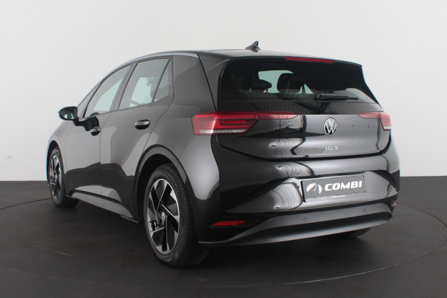 Volkswagen ID.3 Pro 58 kWh > 204pk / Facelift / All season banden 18 inch / Grenadilla Black Metallic