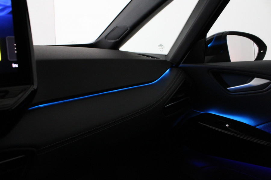 Volkswagen ID.3 Pro 58 kWh > 204pk / Facelift / All season banden 18 inch / Grenadilla Black Metallic