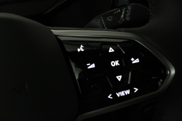 Volkswagen ID.3 Pro 58 kWh > 204pk / Facelift / All season banden 18 inch / Grenadilla Black Metallic