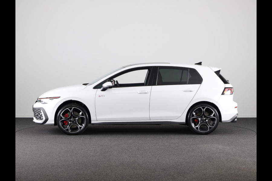 Volkswagen Golf GTI 2.0 195 kW / 265 pk TSI Hatchback 7 versn. DSG | Verlengde garantie | Panoramadak | Head up Display | Harman Kardon |