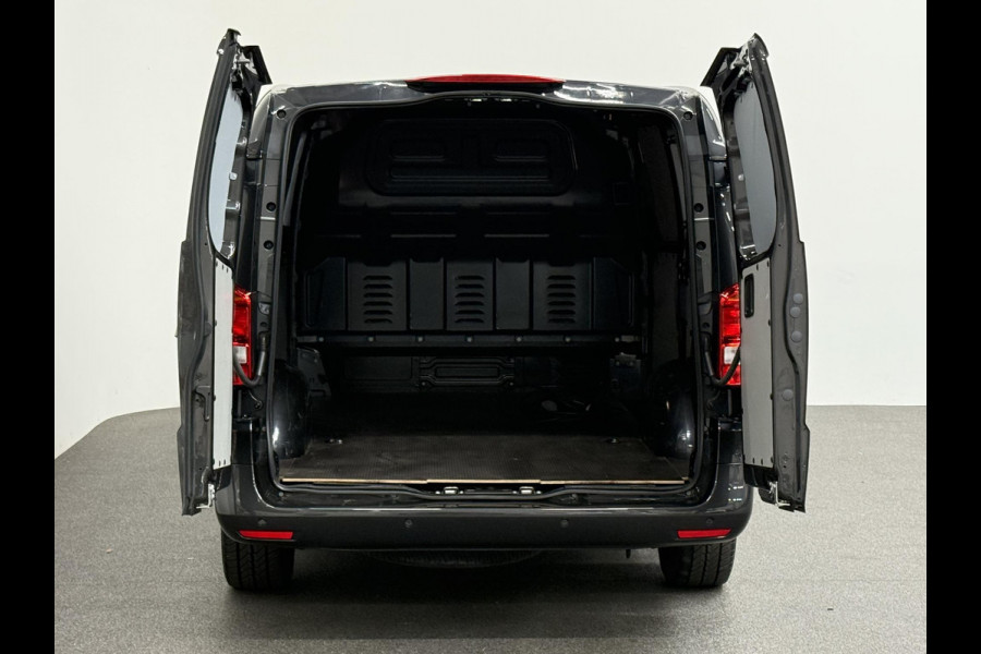 Mercedes-Benz eVito eVito Lang 66 kWh Mercedes-Benz eVito eVito Lang 66kWh