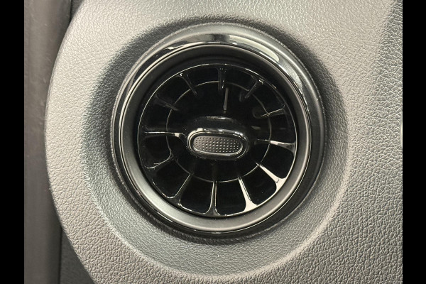 Mercedes-Benz eVito eVito Lang 66 kWh Mercedes-Benz eVito eVito Lang 66kWh