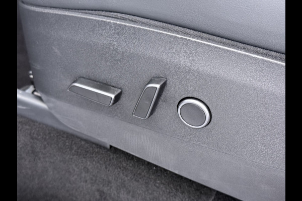 Tesla Model Y 514pk Long Range AWD 75kWh SOH 92% Matrix-Led Lmv 20" Warmtepomp Leer Navi Ecc Premium Audio Stoel+Stuurverwarming Autopilot 3.0 Memory Matrix Led Intel Atom® Processor Homelink 5 Achterbank verwarmd 4WD 1.600KG Trekvermogen tot 210kw DC laden € 75.000 nieuw!