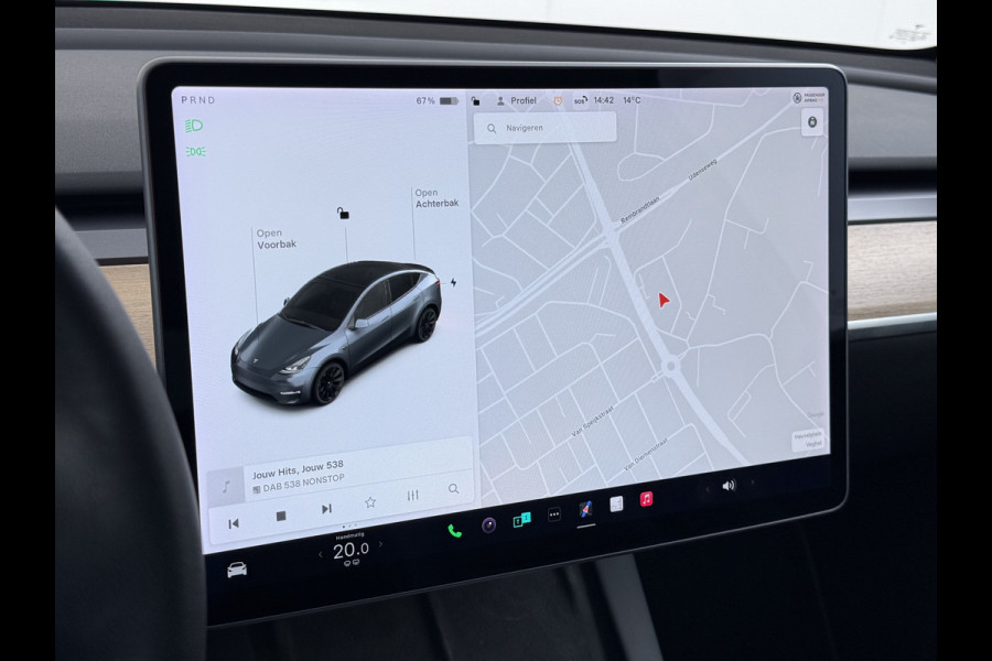 Tesla Model Y 514pk Long Range AWD 75kWh SOH 92% Matrix-Led Lmv 20" Warmtepomp Leer Navi Ecc Premium Audio Stoel+Stuurverwarming Autopilot 3.0 Memory Matrix Led Intel Atom® Processor Homelink 5 Achterbank verwarmd 4WD 1.600KG Trekvermogen tot 210kw DC laden € 75.000 nieuw!