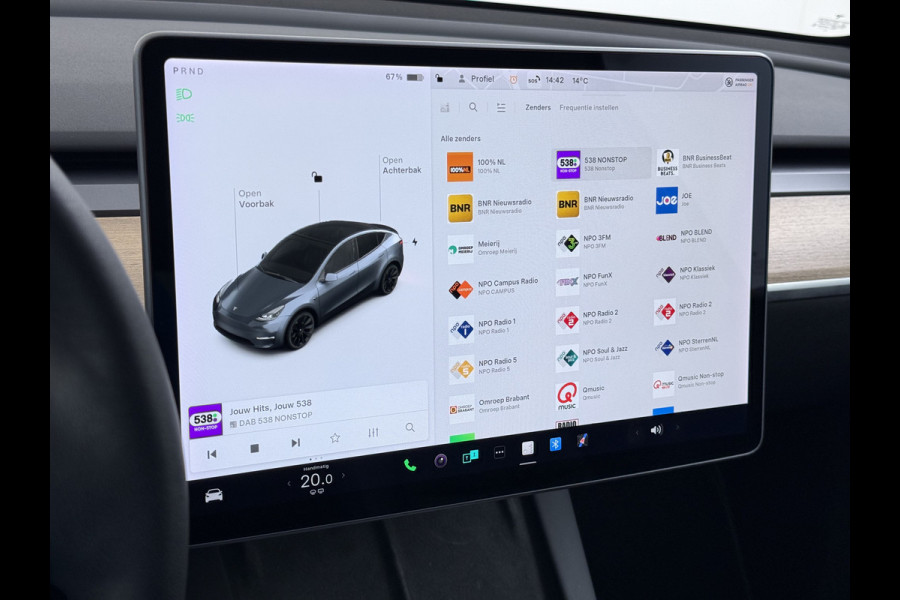 Tesla Model Y 514pk Long Range AWD 75kWh SOH 92% Matrix-Led Lmv 20" Warmtepomp Leer Navi Ecc Premium Audio Stoel+Stuurverwarming Autopilot 3.0 Memory Matrix Led Intel Atom® Processor Homelink 5 Achterbank verwarmd 4WD 1.600KG Trekvermogen tot 210kw DC laden € 75.000 nieuw!