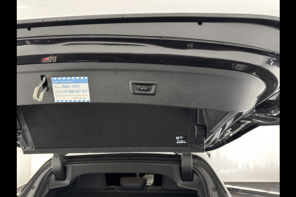 BMW iX xDrive40 High Executive 77 kWh [ 3-Fase ] (INCL-BTW) Aut. *PANO | HEAD-UP | HARMAN/KARDON-SURROUND | SOFT-CLOSE | DAB+ | DIGI-COCKPIT | HEATED-COMFORTSEATS | LASER-LED | CARPLAY | TOWBAR | AMBIENT-LIGHT | TOPVIEW | MEMORY-