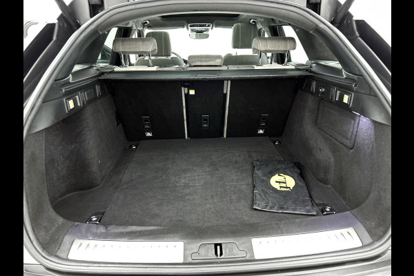 Land Rover Range Rover Velar 3.0 V6 AWD R-Dynamic HSE(Dealer OnderH, Panorama, Trekhaak, Carplay, Camera, StoelV, Cruise Con, Etc)