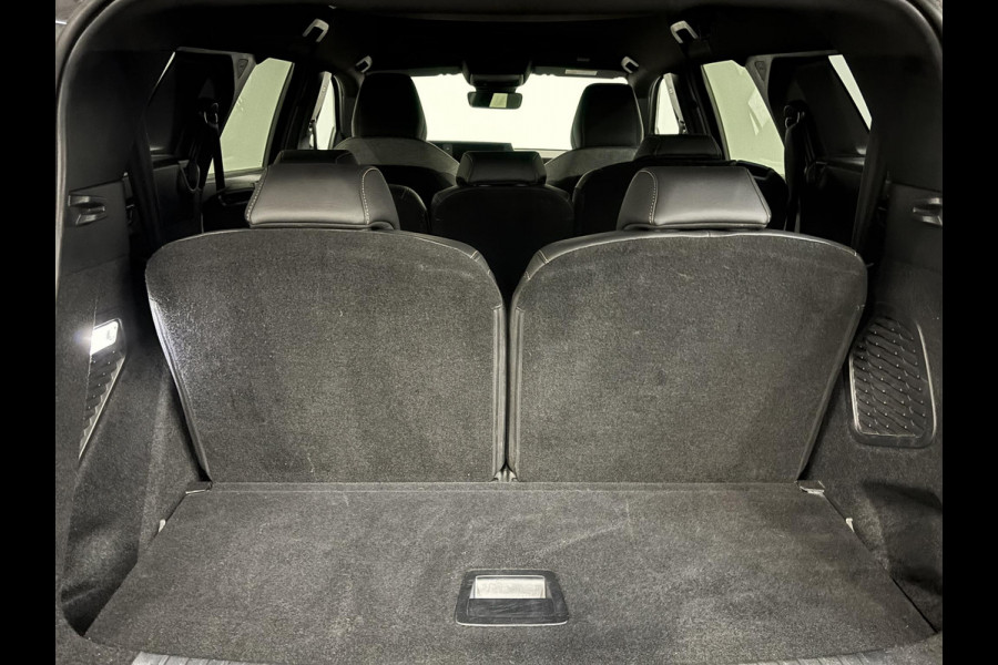 Peugeot 5008 1.2 Hybrid 136pk Allure Automaat Navigatie Cruise control Climate control LED Parkeersensoren Camera Apple Carplay/ Android Auto Radio