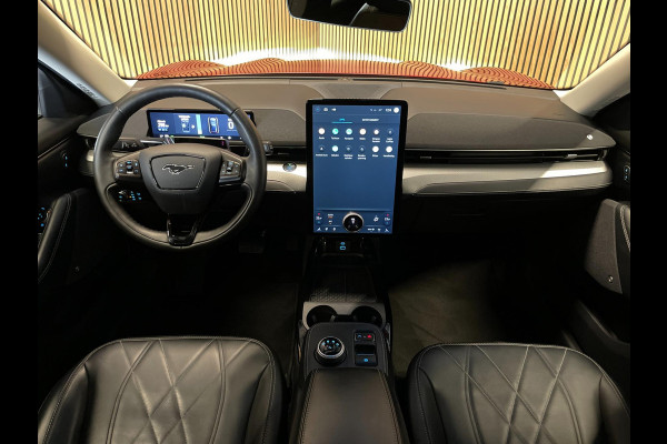 Ford Mustang Mach-E RWD 75 kWh|93,5% SOH|AFN. TREKHAAK|LEDER|ACC|B&O AUDIO|360 CAMERA|CARPLAY|STOEL-, STUURVERW.|NL-AUTO|1e EIG.|