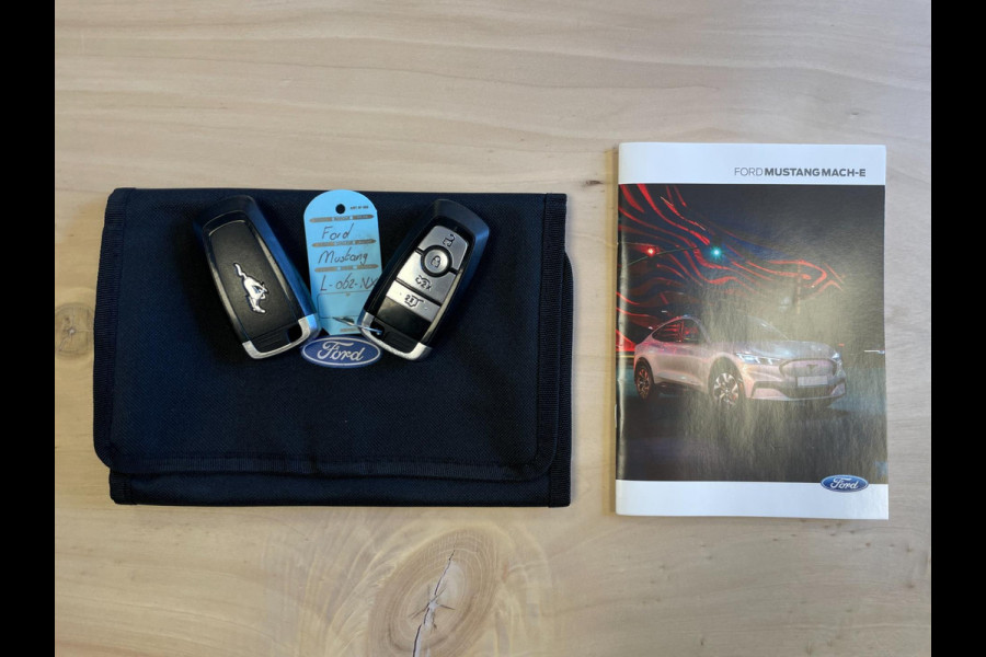 Ford Mustang Mach-E RWD 75 kWh|93,5% SOH|AFN. TREKHAAK|LEDER|ACC|B&O AUDIO|360 CAMERA|CARPLAY|STOEL-, STUURVERW.|NL-AUTO|1e EIG.|