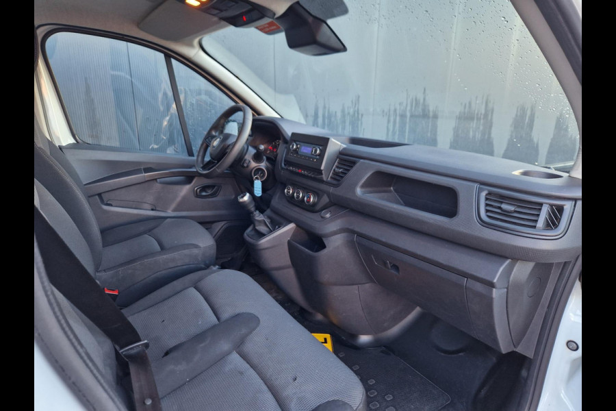 Renault Trafic 2.0 dCi 110 T30 L2H1 Comfort