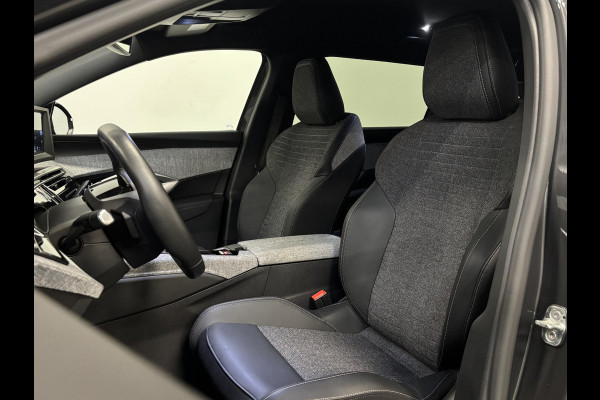 Peugeot 5008 1.2 Hybrid 136 pk Allure Automaat Navigatie Cruise control Climate control LED Camera Apple Carplay/ Android Auto