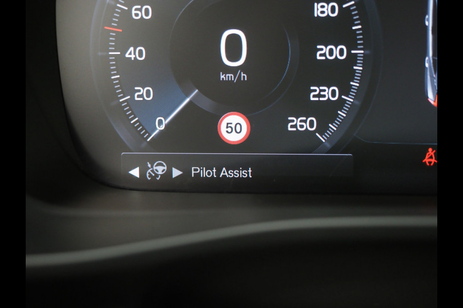 Volvo XC40 1.5 T5 Recharge Inscription | Panoramadak | Pilot Assist | Camera | Leder | Keyless | Memory | Carplay