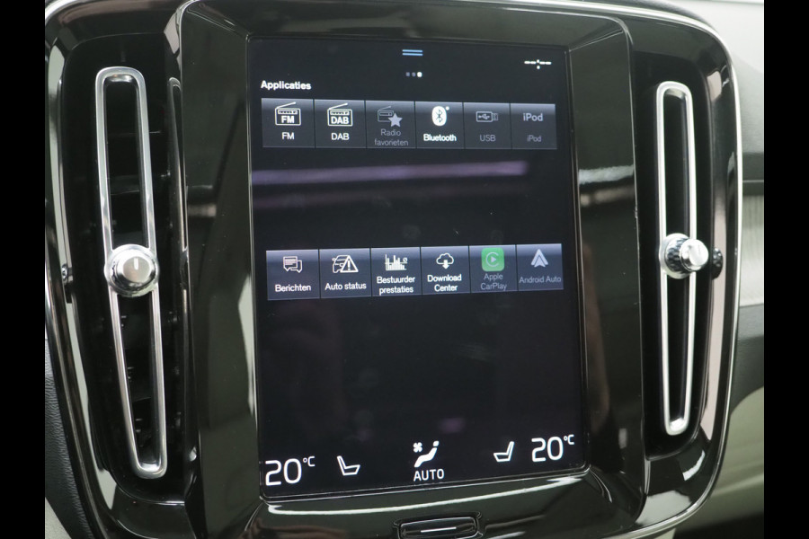 Volvo XC40 1.5 T5 Recharge Inscription | Panoramadak | Pilot Assist | Camera | Leder | Keyless | Memory | Carplay