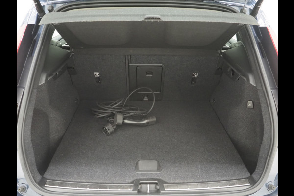 Volvo XC40 1.5 T5 Recharge Inscription | Panoramadak | Pilot Assist | Camera | Leder | Keyless | Memory | Carplay