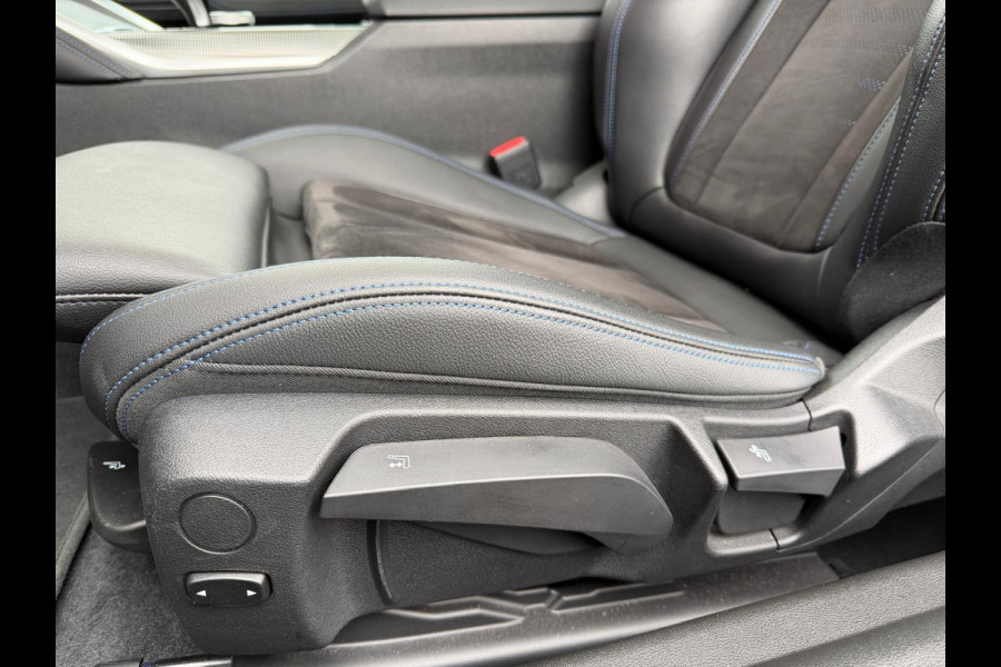 BMW 2 Serie Coupé M240i xDrive High Executive