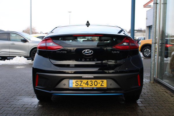 Hyundai IONIQ 1.6 GDi Premium | Stoelverwarming + Koeling | Electrische Stoelen Memory | Schuif/Kanteldak | Camera | Climate Control | Navigatie |