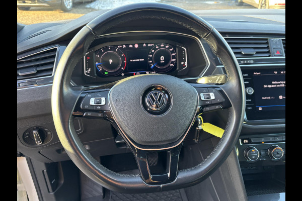 Volkswagen Tiguan 1.5 TSI ACT Highline Business R 150pk | Adapt. Cruise | CarPlay/Android Auto | Elektr. Achterklep | AllSeason