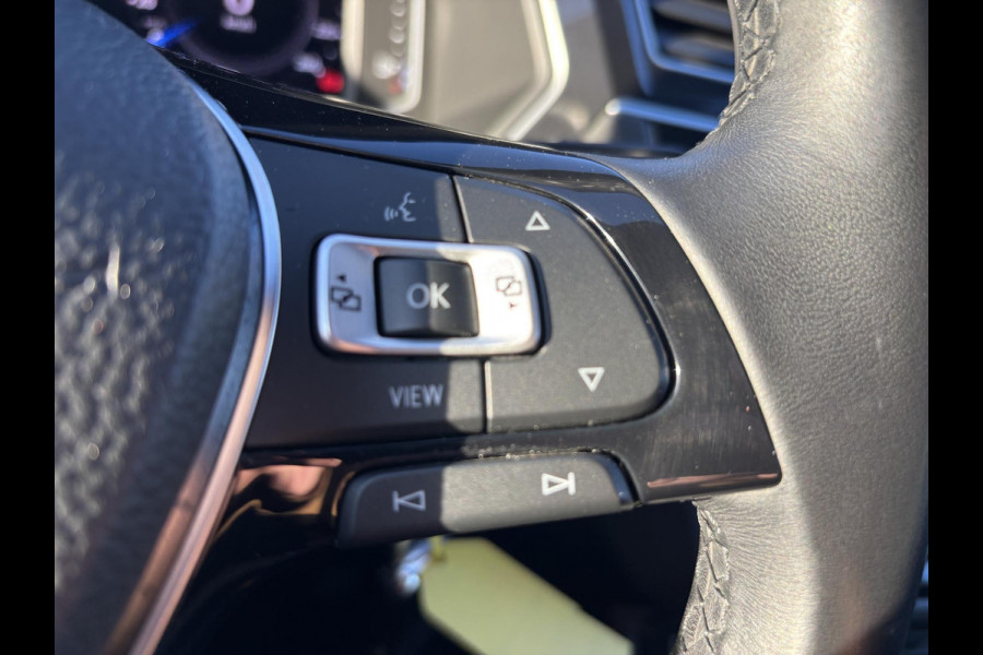 Volkswagen Tiguan 1.5 TSI ACT Highline Business R 150pk | Adapt. Cruise | CarPlay/Android Auto | Elektr. Achterklep | AllSeason