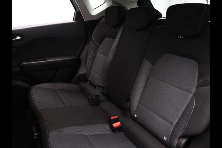 Renault Captur 160pk E-Tech Plug-in Hybrid Business Automaat Camera | Cruise | Navi | Parkeersens. v+a