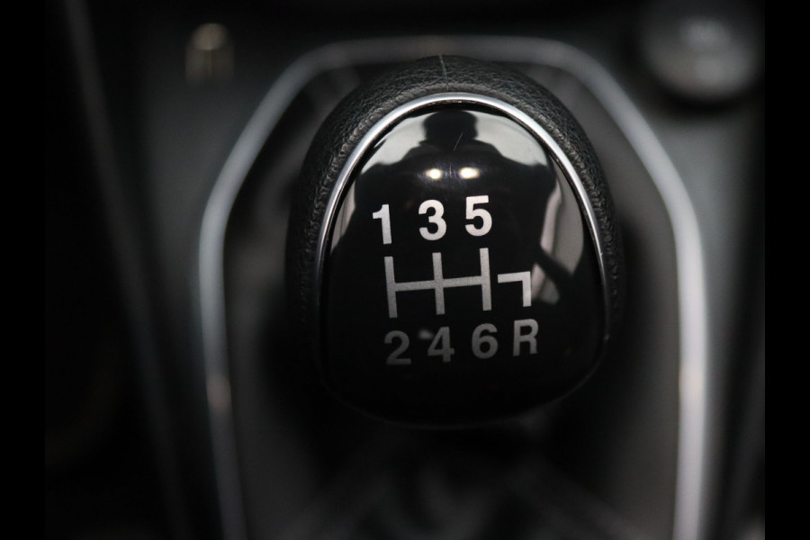 Ford Fiesta 100pk EcoBoost Titanium Cruise | Climate | Parkeersens. achter | Stoel-/stuur-/voorruitverw.