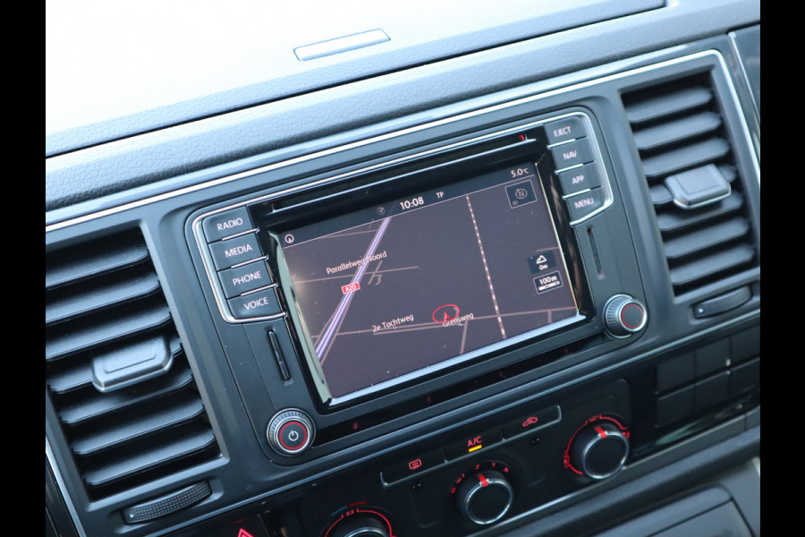 Volkswagen Transporter 2.0 TDI 150 pk Euro 6 DSG Automaat - 5 Pers. DC - Lang L2 - Trekhaak