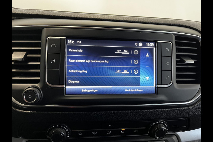 Toyota PROACE Electric Shuttle Long Extra Range Cool 75 kWh 9 pers. Navigatie Apple Carplay/Android Auto Parkeersensoren Cruise Control Getinte ramen Airco