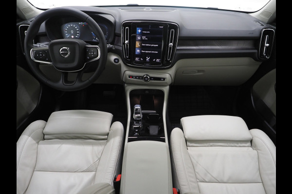 Volvo XC40 1.5 T5 Recharge R-Design | Panoramadak | Pilot Assist | Harman/Kardon | Trekhaak | Leder | 360 | Keyless