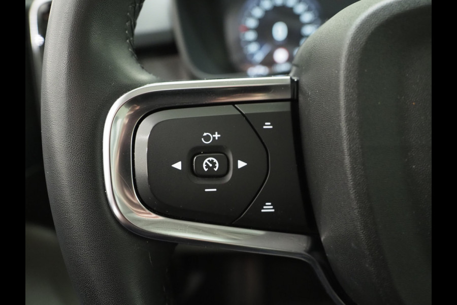 Volvo XC40 1.5 T5 Recharge R-Design | Panoramadak | Pilot Assist | Harman/Kardon | Trekhaak | Leder | 360 | Keyless
