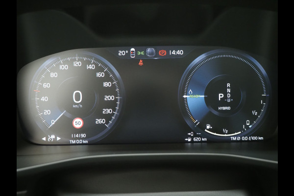 Volvo XC40 1.5 T5 Recharge R-Design | Panoramadak | Pilot Assist | Harman/Kardon | Trekhaak | Leder | 360 | Keyless