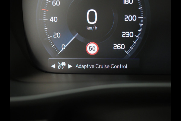 Volvo XC40 1.5 T5 Recharge R-Design | Panoramadak | Pilot Assist | Harman/Kardon | Trekhaak | Leder | 360 | Keyless