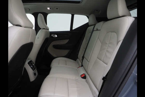 Volvo XC40 1.5 T5 Recharge R-Design | Panoramadak | Pilot Assist | Harman/Kardon | Trekhaak | Leder | 360 | Keyless