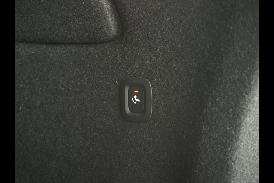 Volvo XC40 1.5 T5 Recharge R-Design | Panoramadak | Pilot Assist | Harman/Kardon | Trekhaak | Leder | 360 | Keyless