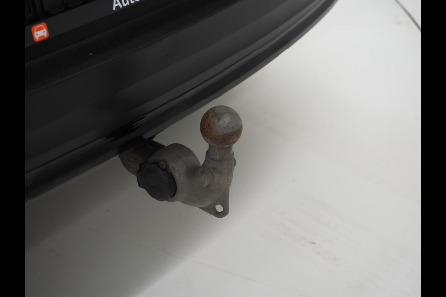 Volvo XC40 1.5 T5 Recharge R-Design | Panoramadak | Pilot Assist | Harman/Kardon | Trekhaak | Leder | 360 | Keyless