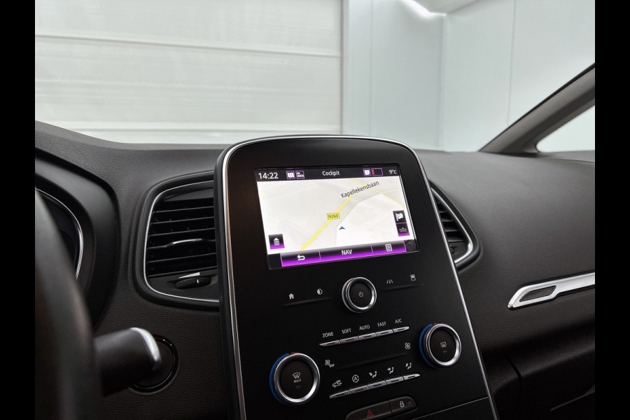 Renault Scénic 1.3 TCe Limited (NAVIGATIE, STOELVERWARMING, TREKHAAK, PDC, CAMERA, GOED ONDERHOUDEN)