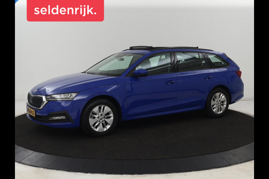 Škoda Octavia 1.0 e-TSI Business Edition | Panoramadak | Trekhaak | Stoelverwarming | Carplay | Parkeerhulp | Cruise control | Digital Cockpit | Climate control