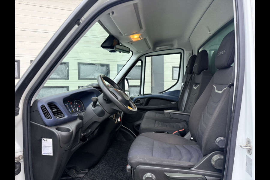 Iveco Daily 40C18 3.0 Hi-Matic Automaat Euro 6 Bakwagen - Laadklep - Cruise