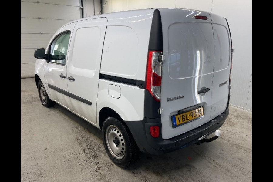 Renault Kangoo 1.5 dCi 75PK Comfort / 2x Schuifdeur / Trekhaak / Airco / Pdc.A / Navigatie / Radio multimedia /