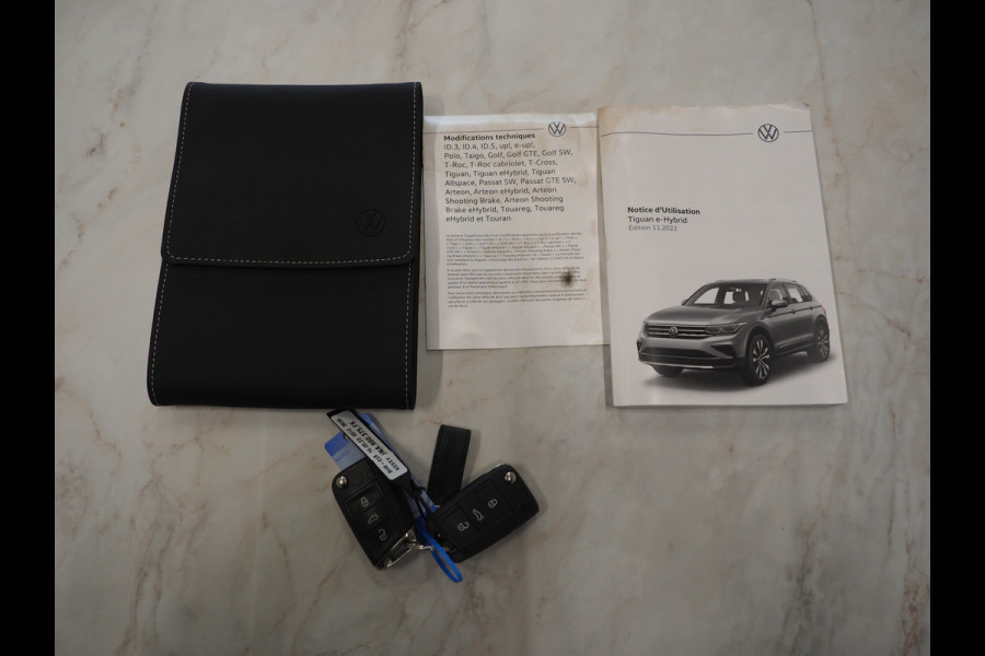 Volkswagen Tiguan 1.4 TSI eHybrid Elegance | Panoramadak | Trekhaak | Camera | Adaptive Cruise | Virtual | Keyless | Carplay