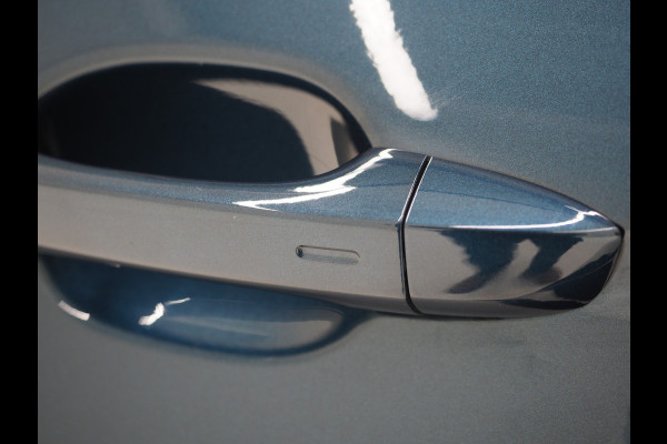 Volkswagen Tiguan 1.4 TSI eHybrid Elegance | Panoramadak | Trekhaak | Camera | Adaptive Cruise | Virtual | Keyless | Carplay