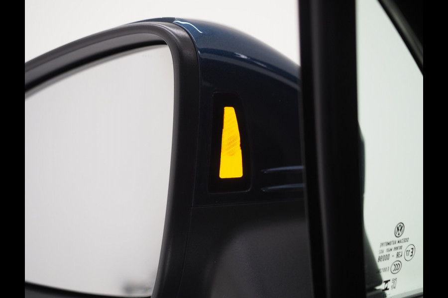 Volkswagen Tiguan 1.4 TSI eHybrid Elegance | Panoramadak | Trekhaak | Camera | Adaptive Cruise | Virtual | Keyless | Carplay