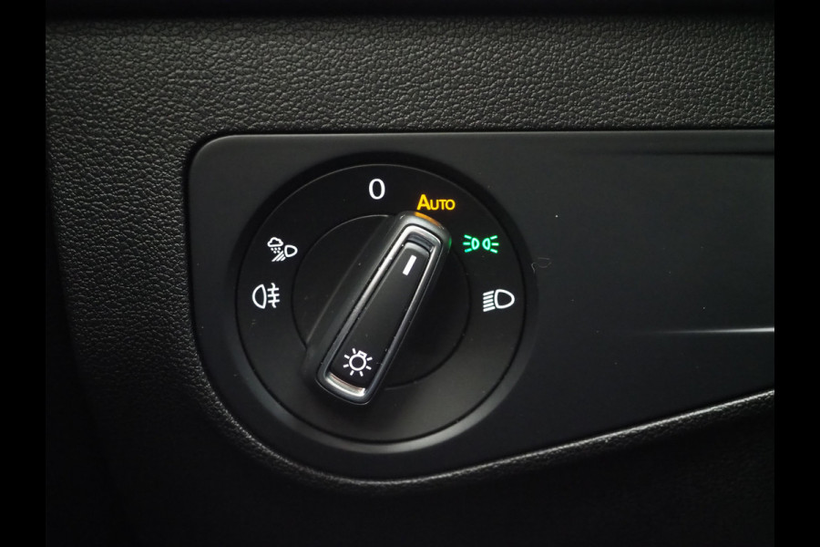 Volkswagen Tiguan 1.4 TSI eHybrid Elegance | Panoramadak | Trekhaak | Camera | Adaptive Cruise | Virtual | Keyless | Carplay