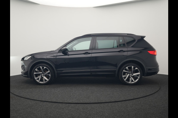 Seat Tarraco 1.4 TSI e-Hybrid FR Plug In Hybrid 245pk Dealer O.H. PHEV | Adaptive Cruise | Camera | Alcantara Sportstoelen Memory & Verwarmd | Apple Carplay | Keyless | Blis | Virtual | Navigatie | DAB | 20" L.M |