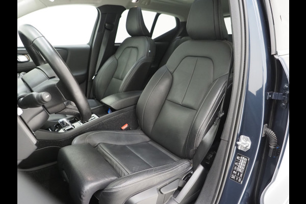Volvo XC40 1.5 T5 Recharge Inscription | Panoramadak | Trekhaak | Leder | Camera | Keyless | Cruise | Carplay