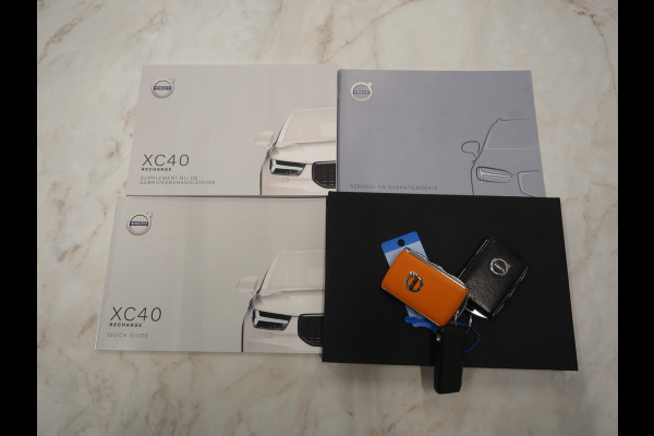Volvo XC40 1.5 T5 Recharge Inscription | Panoramadak | Trekhaak | Leder | Camera | Keyless | Cruise | Carplay