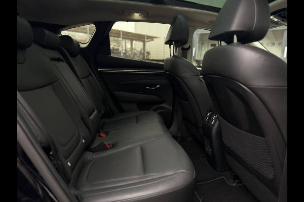 Hyundai Tucson 1.6 T-GDI PHEV Premium Sky 4WD, panoramadak, alle opties, zwart metallic, 1 e eigenaar, NL auto met nap