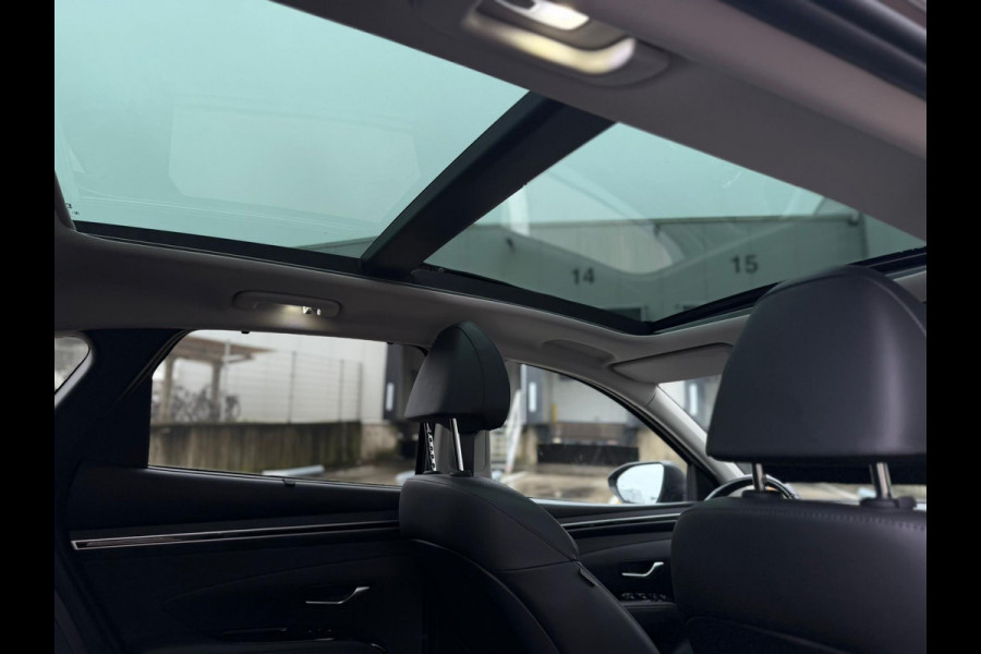 Hyundai Tucson 1.6 T-GDI PHEV Premium Sky 4WD, panoramadak, alle opties, zwart metallic, 1 e eigenaar, NL auto met nap