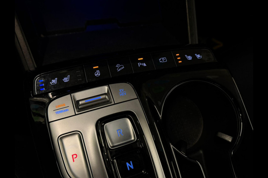 Hyundai Tucson 1.6 T-GDI PHEV Premium Sky 4WD, panoramadak, alle opties, zwart metallic, 1 e eigenaar, NL auto met nap