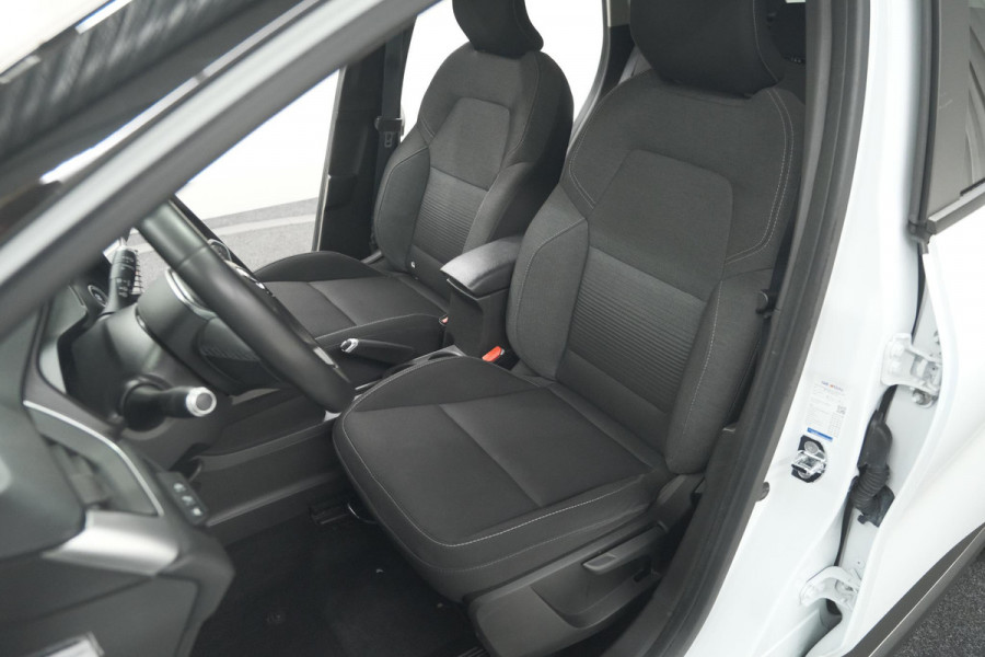 Renault Captur TCe 100 Intens | Stoelverwarming | Camera | Apple Carplay