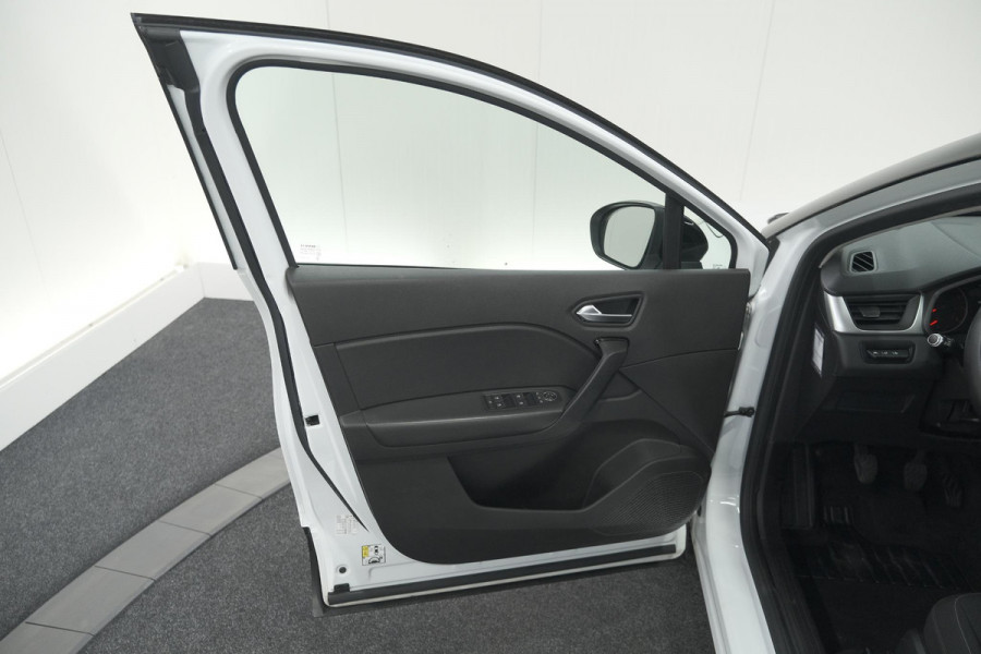 Renault Captur TCe 100 Intens | Stoelverwarming | Camera | Apple Carplay
